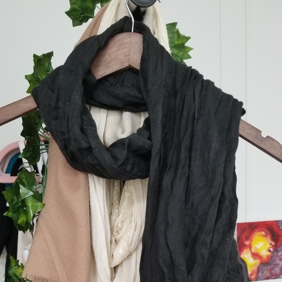 LAST CALL - Black Wool Blend Scarf with Sparkly Threads - Picture 2 of 4